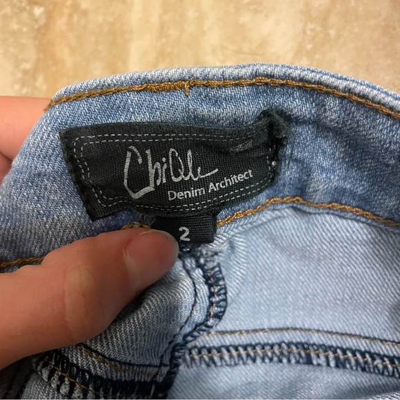 Chiqle Denim Architect Distressed Flag Printed Denim Shorts - Picture 4 of 5